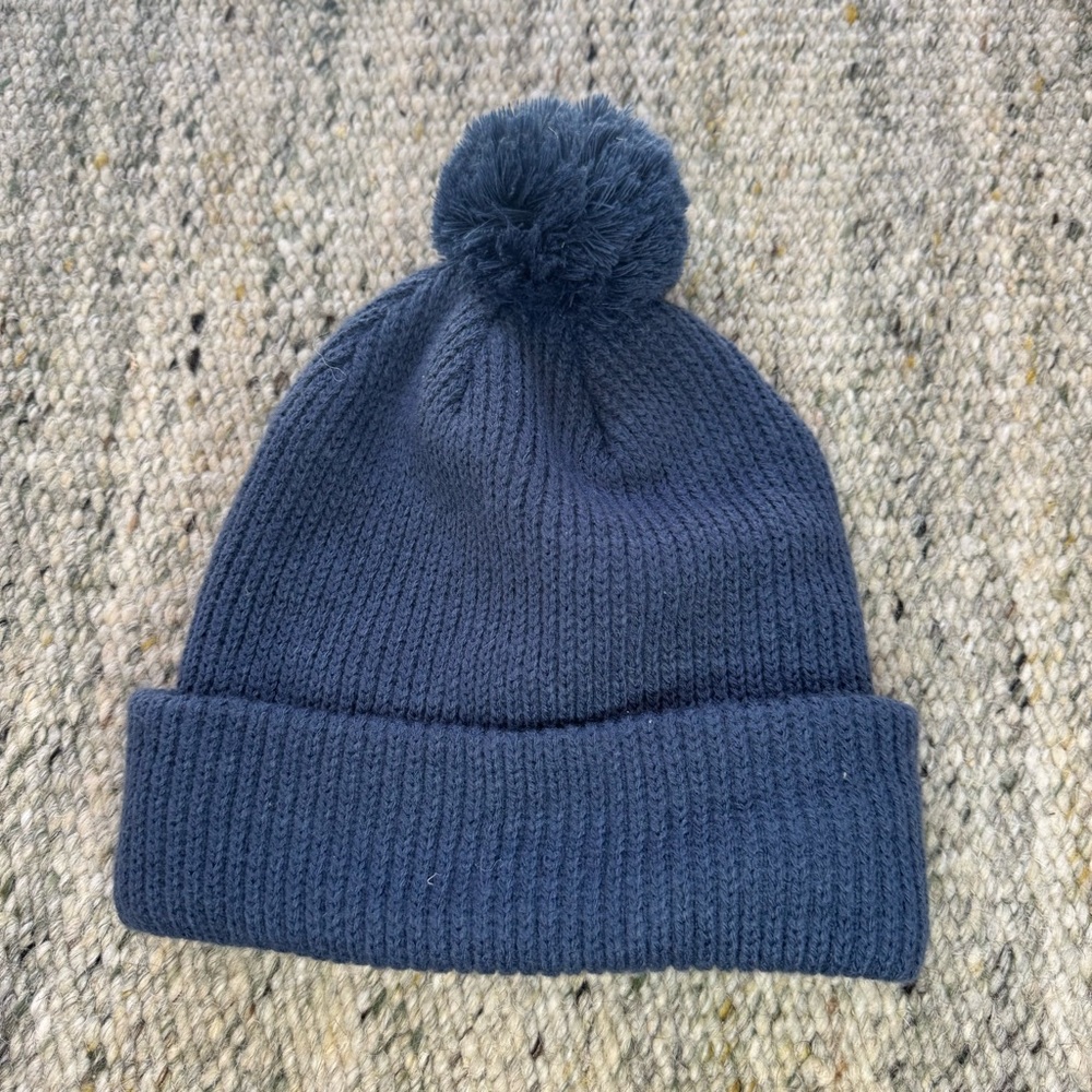 North Face Beanie with Pom Pom - Picture 5 of 9